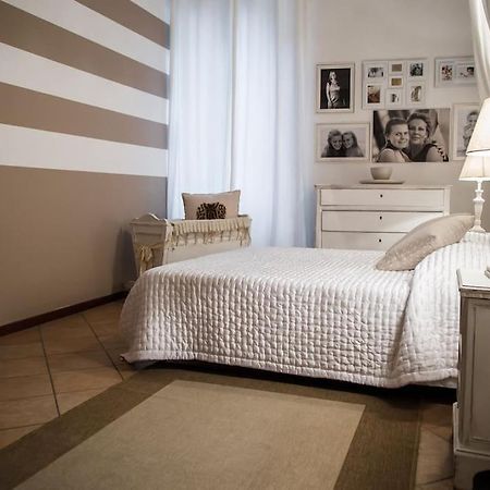 Piazza Erbe Luxury Apartment فيرونا المظهر الخارجي الصورة
